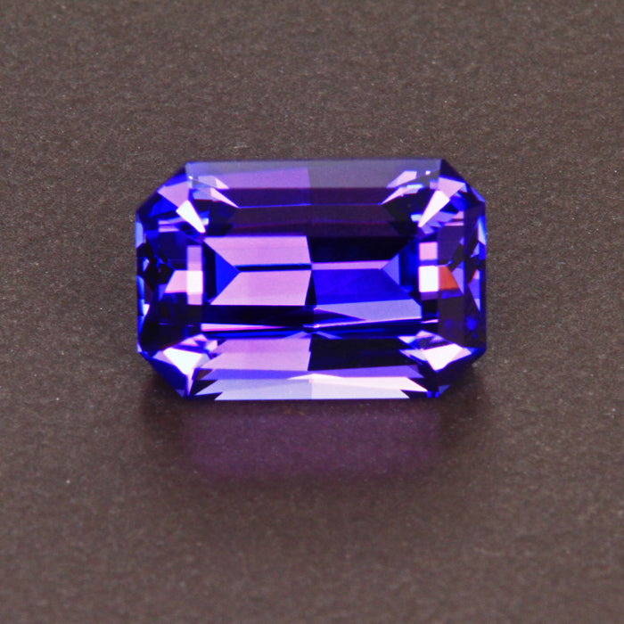 Blue Violet Square Cushion Tanzanite Gemstone 4.74 Carats