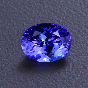Blue Violet Oval Tanzanite Gemstone 