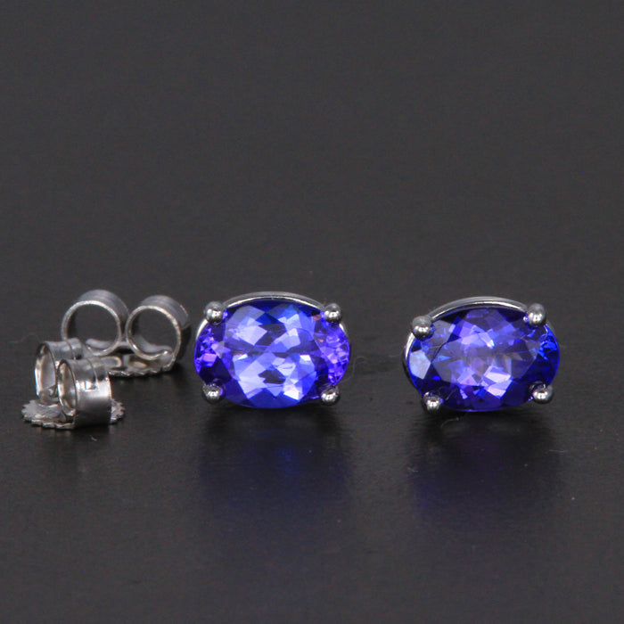 14K White Gold Oval Tanzanite Stud Earrings 1.42 Carats