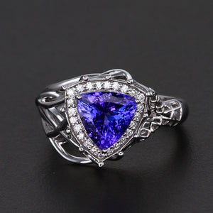 White Gold Trilliant Tanzanite and Diamond Ring 