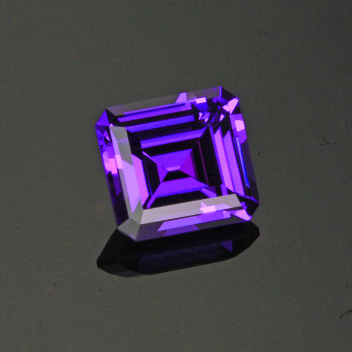 Blue Violet Emerald Cut Tanzanite Gemstone 2.93 Carats