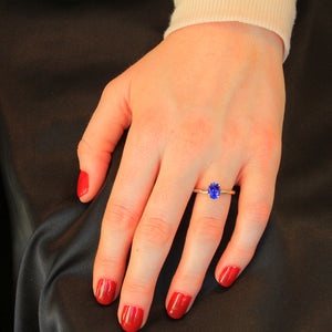 14K White/Rose Gold Oval Tanzanite Ring 1.86 Carats