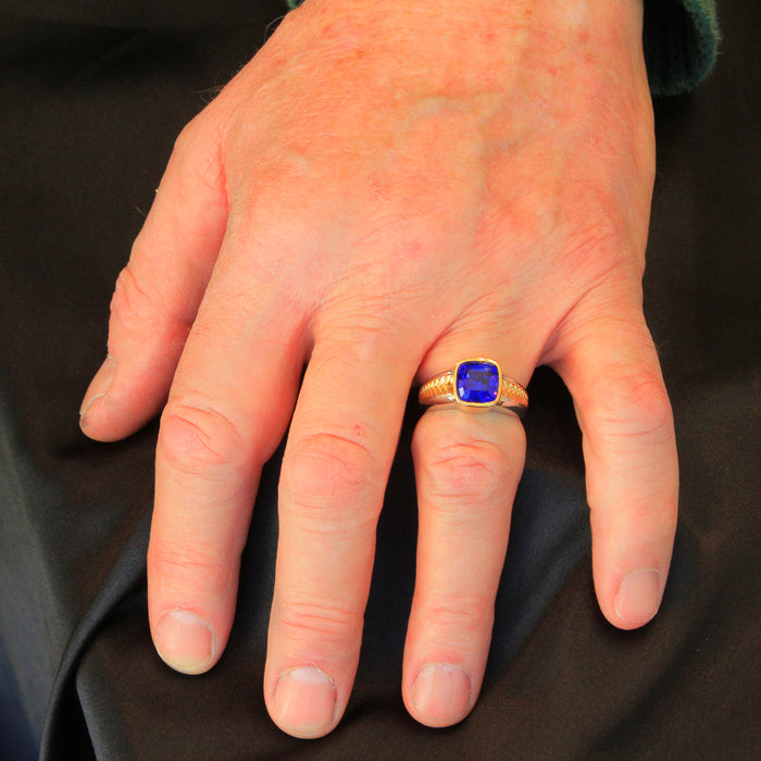 18K Yellow Gold Men's Tanzanite Ring Carats Tanzanite