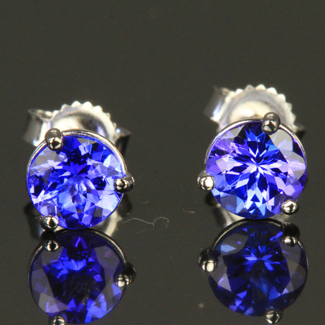 1.28 Carats Round Tanzanite Stud Earrings