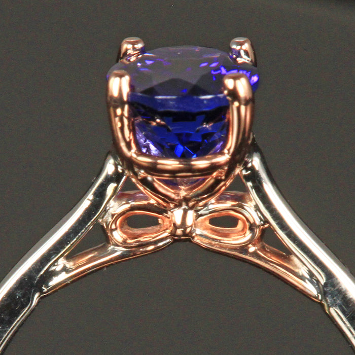 14K White and Rose Gold Oval Tanzanite Ring 1.84 Carats