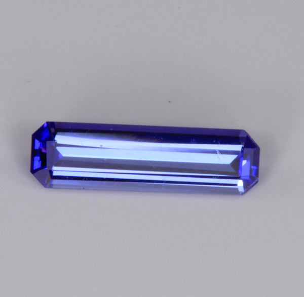 Unique Shape Tanzanite 