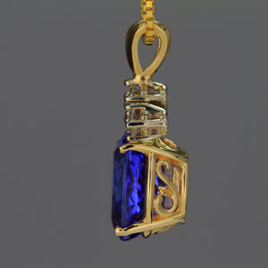 Tanzanite and Diamond Pendant 3.22 Carats