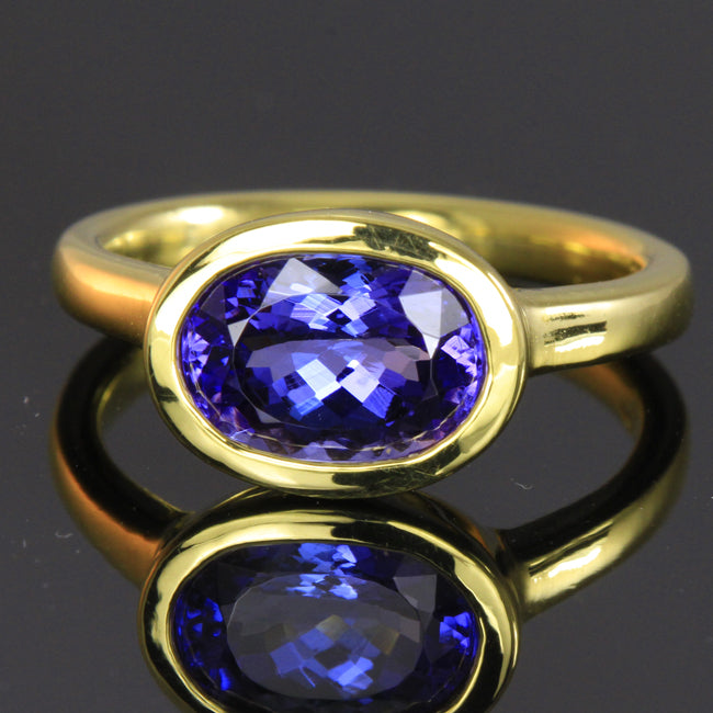 22K Yellow gold bezel set tanzanite ring