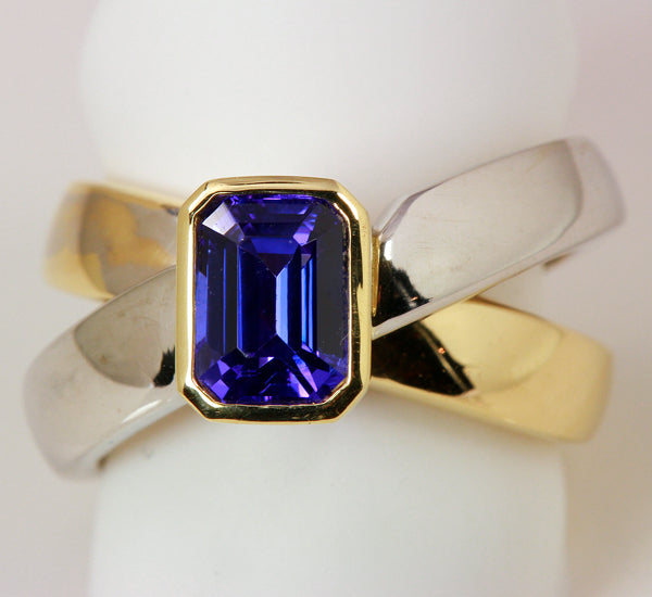 Tanzanite Ring 2.03 Carat BVE Color