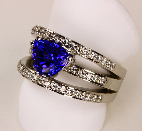 White Gold Trilliant Tanzanite Ring