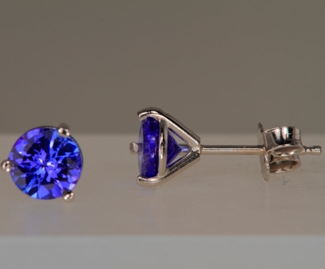 Brilliant Tanzanite Earrings 1.26 Carat