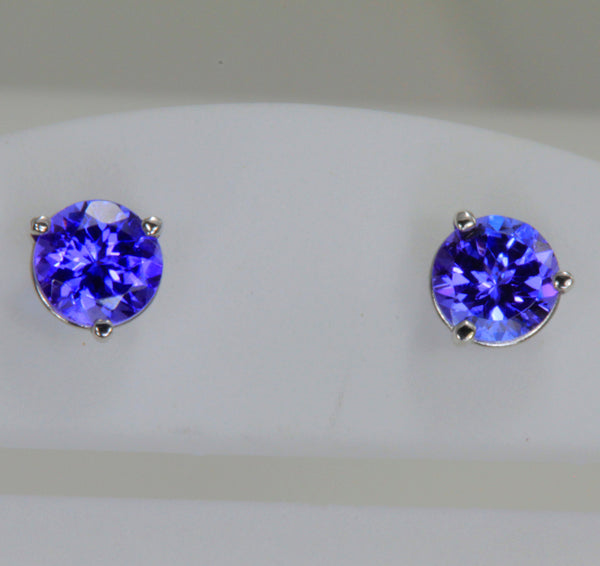 Tanzanite Stud Earrings 1.18 Carat Total Weight 