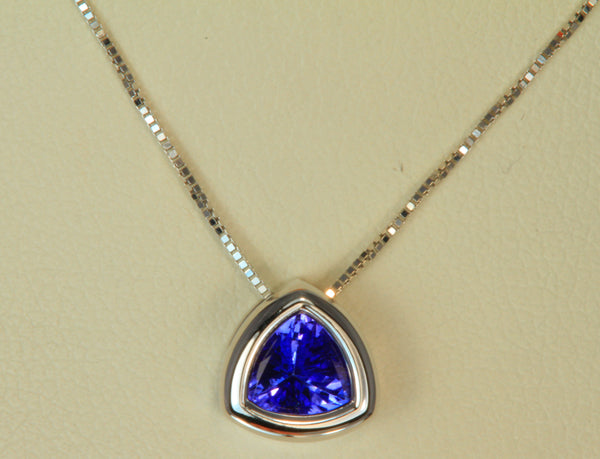 Trilliant White Gold Bezeled Pendant