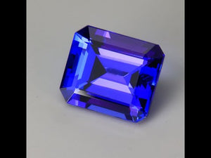 Blue Violet Emerald Cut Tanzanite Gemstone 4.40 Carats