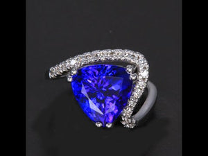14k White Gold Trilliant Tanzanite and Diamond Ring 5.58 Carats