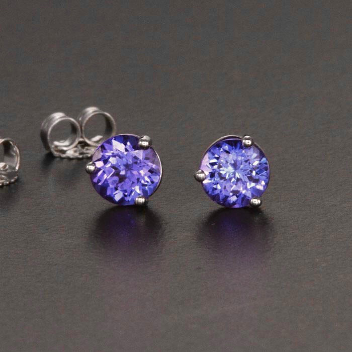 14K White Gold Round Tanzanite Stud Earrings 1.34 Carats