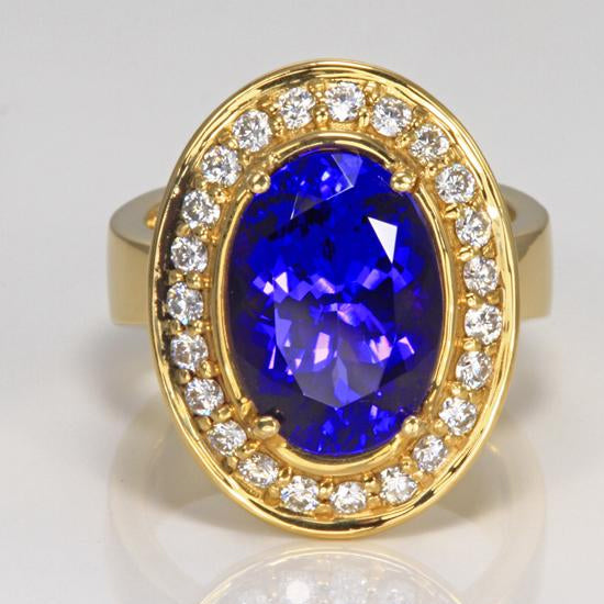 Oval Tanzanite Diamond Ring
