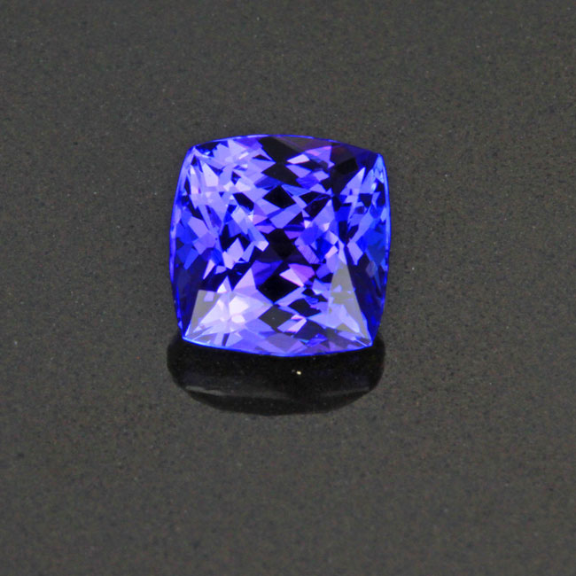 Blue Violet Square Cushion Cut Tanzanite Set In 10kt ring