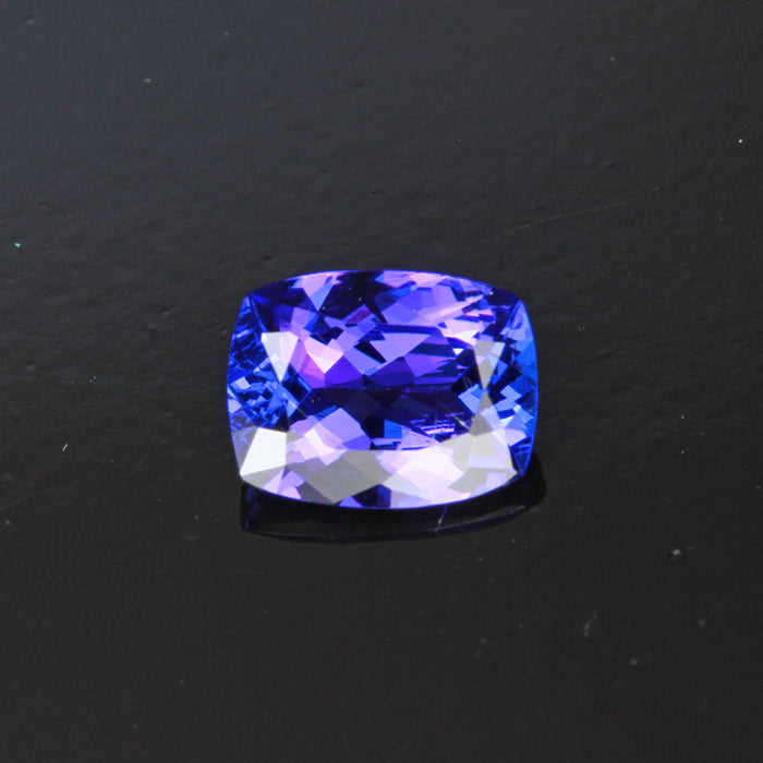 Blue Violet Antique Cushion Tanzanite Gemstone 1.40 Carats