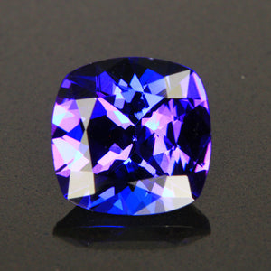 Blue Violet Excpetional Square Cushion Tanzanite Gemstone 2.74 Carats