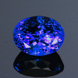 color changing oval tanzanite gemstone