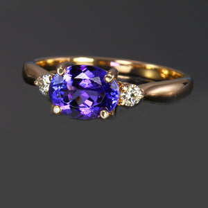 14k Rose Gold Oval Tanzanite Ring with Diamond 1.58 Carats