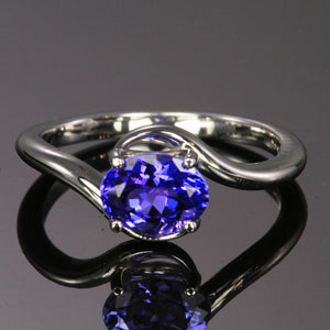 14k White Gold Oval Blue Violet Tanzanite Ring 1.35 Carats